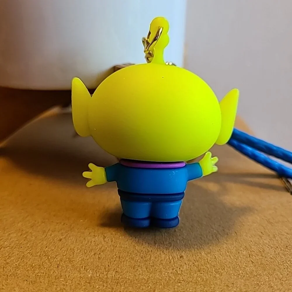 Unbranded Cartoon Character‎ Keychain Unisex Multi-Color NWOT Collectible Auto